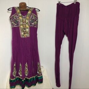 - Womens East Indian 3 piece outfit.